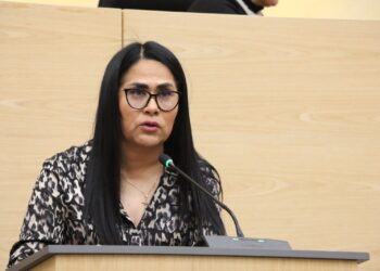 Fedrha Suriano acusa a Morena de actuar incongruente tras frenar Ley de Infancias Trans 