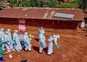 Ébola deja más de 2,000 muertos en el Congo en menos de tres meses