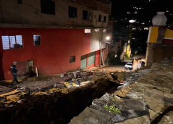 Colapsa barda de iglesia en Zoquitlán durante obra del Ayuntamiento 