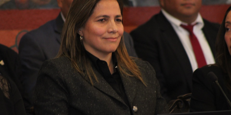 Avanza proyecto del Cablebús en Puebla: Ayuntamiento entrega licencias de construcción al Estado