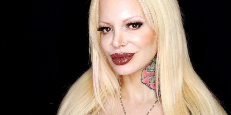 Con la pensión le basta, Sabrina Sabrok se niega a ver a su hija autista