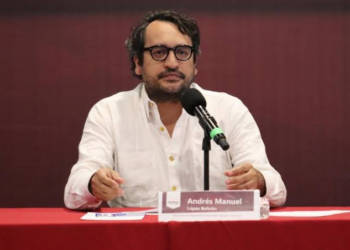 Cancelan visa del hijo de AMLO; acusa al gobierno de EU de quitársela