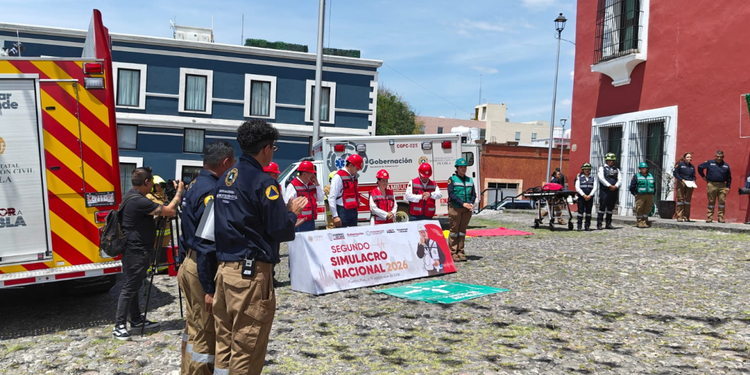 Simulacro por sismo de 7.7 moviliza a 1.5 millones de personas en Puebla 