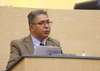 Uso de celulares en escuelas de Puebla tendrá nuevas reglas: Marcos Castro