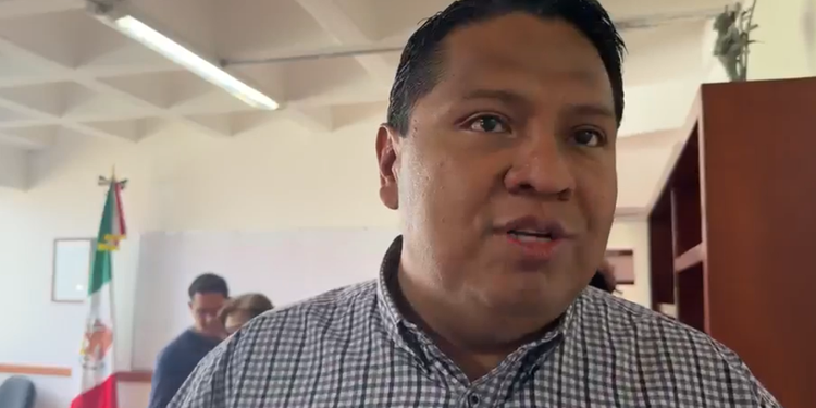 “Fue un error de comunicación», dice regidor Leobardo Rodríguez sobre bacheo de diputada Nora Escamilla