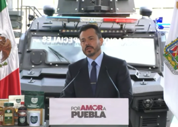 Arranca construcción de tres torres del Cablebús en Puebla