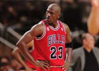 Camiseta de Jordan en las Finales de 1998 alcanza precio récord de 14 mdd
