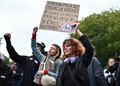 Protestas contra el costo de vida reúnen a cientos de miles en Francia