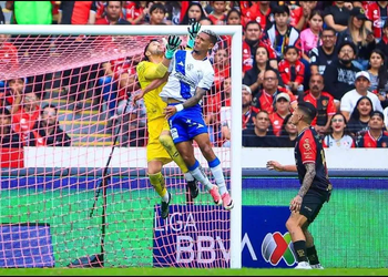 Atlas remonta y derrota al Puebla en el Estadio Jalisco