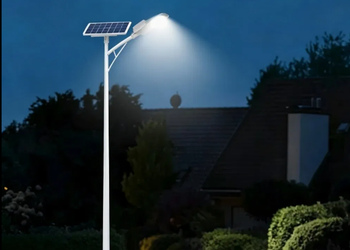 Puebla licita 400 postes con alarma y luz LED para reforzar la seguridad urbana