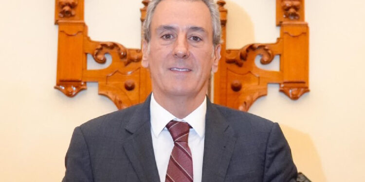 Puebla pasa del orden financiero a la obra pública: Pepe Chedraui rinde informe de gobierno